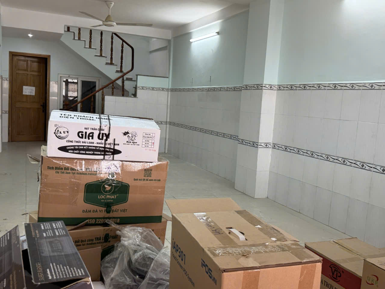 NGộp Cách Mạng Tháng 8  - HXH KD - 60 m2 - 2 tầng - Quận 10 - Ảnh 1